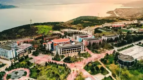 Sakarya'daki İki Üniversite İçin 10 Milyar TL'lik Bütçe Beklentisi