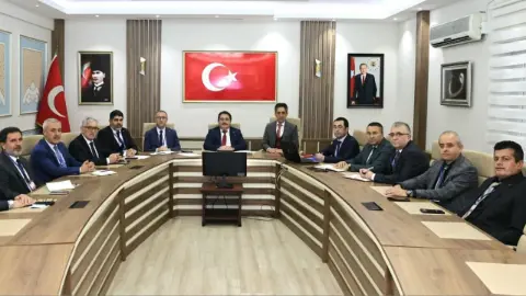 Sakarya’da Eğitim Gündemi Değerlendirildi: Güvenli Okul İklimi, Ortak Sınavlar ve Yıl Sonu İş ve İşlemleri Ele Alındı
