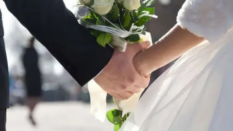 Düğün altınlarıyla araba alanlara kötü haber!