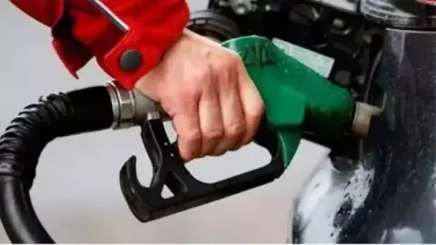 Benzin ve motorine peş peşe zam için tarih verildi