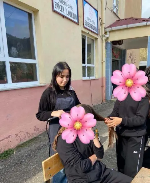Espiye'de Köy Okulu Öğrencilerine Gönüllü Kuaför Desteği