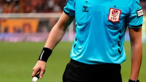 Süper Lig'de 10'uncu haftanın hakemleri belli oldu