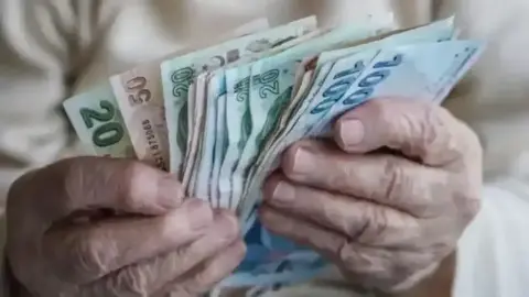 En düşük emekli maaşı değişiyor