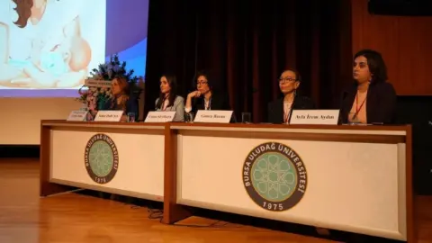 Bursa’da anne sütü sempozyumuna yoğun ilgi