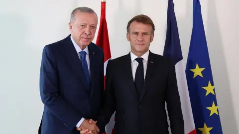 Cumhurbaşkanı Erdoğan, Fransa Cumhurbaşkanı Macron ile telefonda görüştü