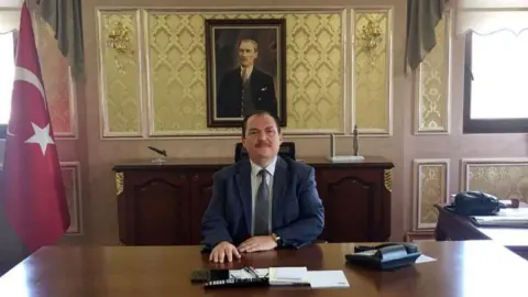 Antalya Muratpaşa Kaymakamı hayatını kaybetti