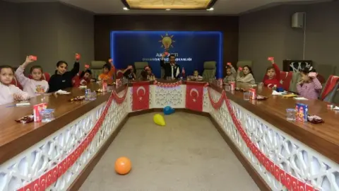 AK Parti Osmangazi’den 29 Ekim’e anlamlı etkinlik