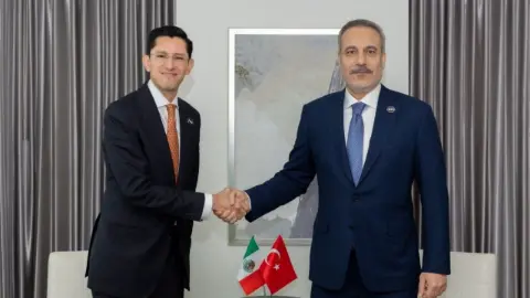 Bakan Fidan, Meksika Dışişleri Bakanı Alvarez ile bir araya geldi
