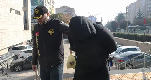 Ankara dahil 5 ilde uyuşturucu operasyonu