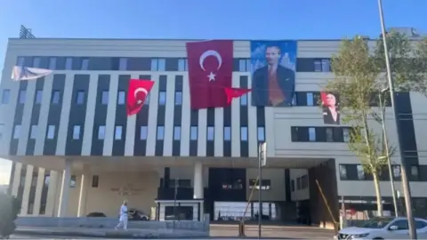 Bakırköy Belediyesi'ne İhale Operasyonu: 39 Kişi Tutuklandı