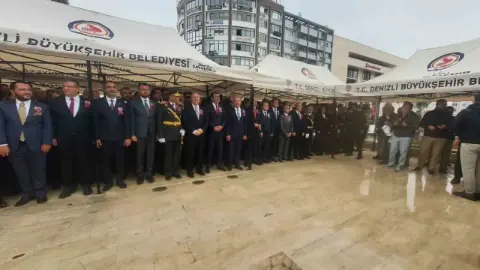Denizli’de Cumhuriyet Bayramı kutlamalarının yapılacağı yer sağanak yağış sebebiyle değişti
