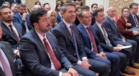 Bakan Bayraktar: Türkiye 2053 yılında karbon nötr bir ekonomi olacak