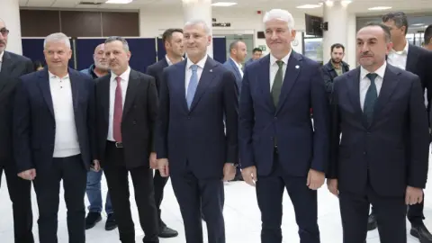 Satso'da Her İki Aday Da Beklemede!