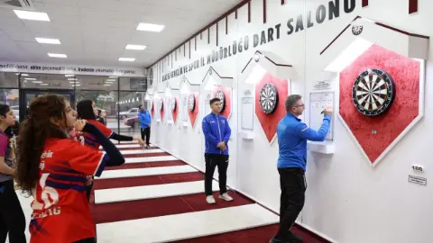 Elazığ’da okul sporları heyecanı: oryantiring, kros ve dart müsabakaları tamamlandı
