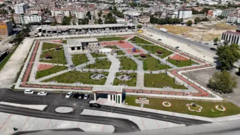 Başkan Şerifoğulları, yapımı devam eden projeleri inceledi