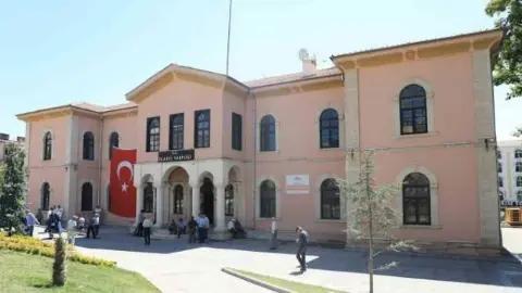 Bir Konak, 130 Yıllık Hikaye