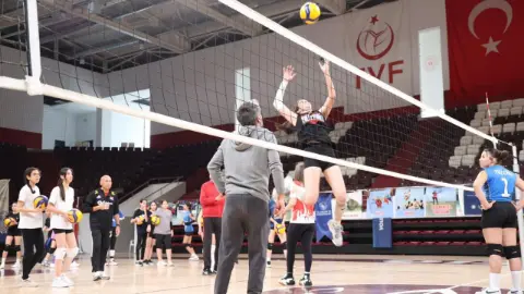 Elazığ’da Voleybolun Geleceği Değerlendirildi