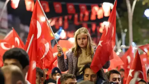 Sakarya’da Fener Alayı Yağış Nedeniyle İptal Edildi