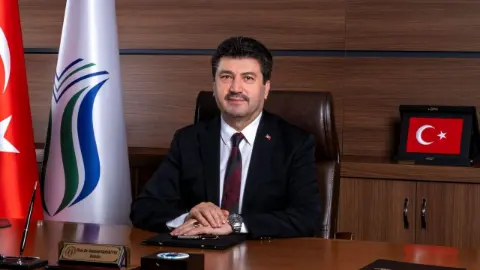 Rektör Sarıbıyık'tan Cumhuriyet Mesajı: Gençler Geleceğimizin Teminatı