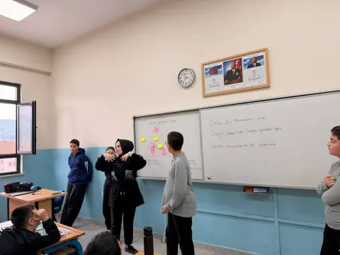 Sakarya'da 270 Öğrenciye Akran Zorbalığı Eğitimi