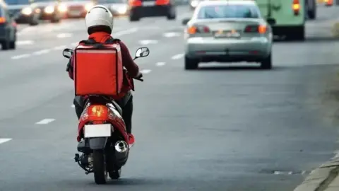 Kocaeli’de motosiklet ve motokuryelere yasak!