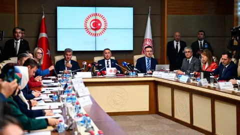 Sıcak gelişme: Mekke Anlaşması komisyondan geçti