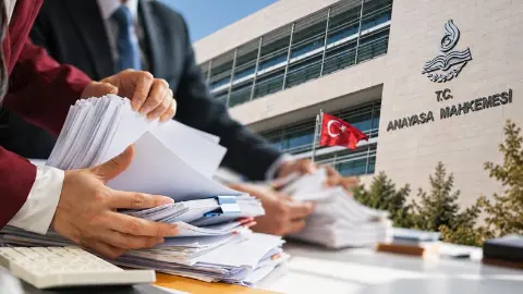 AYM, memurların eksik maaş davalarında süre aşımı retlerini hak ihlali saydı