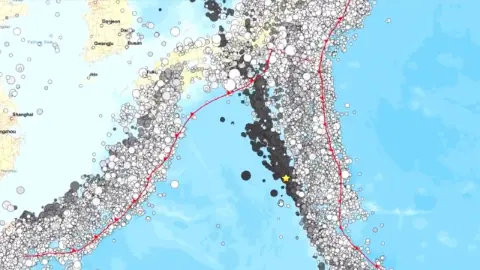 Japonya'da Ogasawara açıklarında 7.0 büyüklüğünde deprem meydana geldi