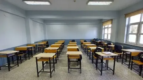 Yarın okullar tatil mi? 30 Ekim Cuma okullarda ders durumu: Yarın okullar var mı, yok mu?