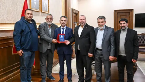 Şahin Talus Kocaeli Valisi İlhami Aktaş’ı ziyaret etti
