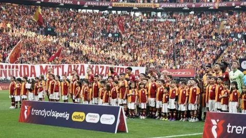 Galatasaray’da tek değişiklik