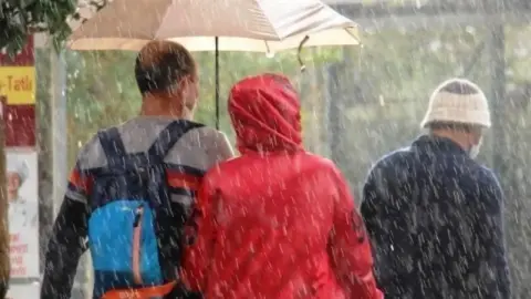 Aydın'a gök gürültülü sağanak yağış geliyor! Haftasonu planı yapanlar dikkat!