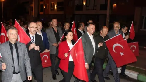 Espiye'de Cumhuriyet Bayramı Fener Alayı ve Konserle Kutlandı