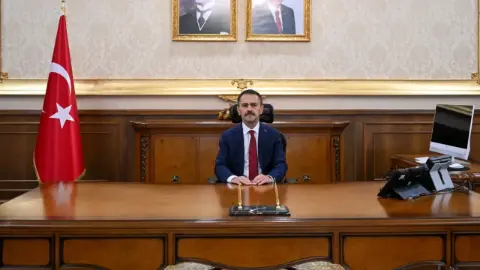 Kocaeli Valisi İlhami Aktaş'tan 29 Ekim mesajı: “Cumhuriyet, bağımsızlık irademizin en güçlü ifadesidir”