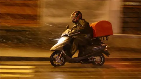 Kocaeli’de motosiklet ve motokuryelere trafik yasağı
