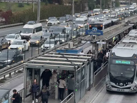 İstanbul’da dev derbi öncesi trafik yoğunluğu