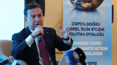 Başkan Aras’tan Gaziantep’te İklim Mesajı! Muğla’nın Önceliklerini Masaya Taşıdı