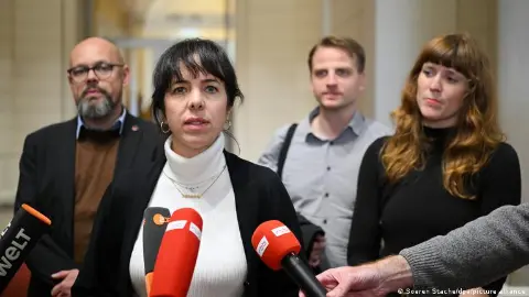 Berlin'de başbakanlığa hazırlanan Elif Eralp'e "korkak" suçlaması: Kimden, neden korkuyor?