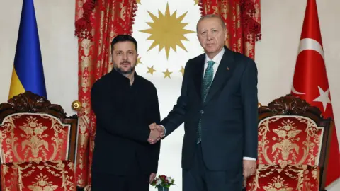 Cumhurbaşkanı Erdoğan: Barış için her türlü gayrete hazırız