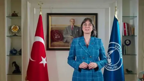 Sinem Dedetaş’a ev hapsi şartıyla tahliye kararı!