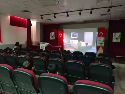 Elazığ'daki Öğrenciler Afet Farkındalık Eğitimi ile Geleceğe Hazırlanıyor