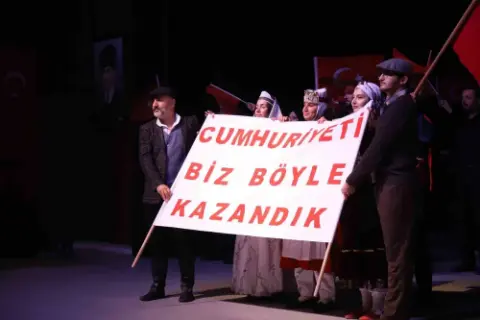 Cumhuriyet Bayramı Töreni Çobanlar'da Gerçekleşti