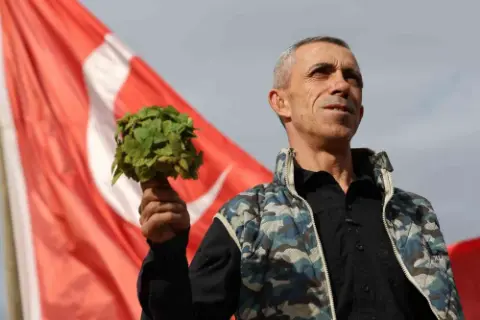 Öğretmenden Dağlık Arazide Tıbbi Aromatik Bitki Dönüşümü