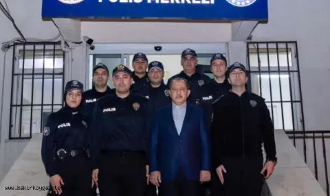 İstanbul Emniyet Müdürü Selami Yıldız'dan Kartaltepe Polis Merkezi'ne Ziyaret