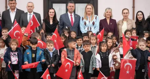 Başkan Sarıkurt, Eğitim Merkezi Öğrencileriyle Atatürk Evi'nde Buluştu