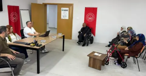 Uzunköprü’de Yaşlılara Yönelik “Saygı ve Sevgi” Programı Düzenlendi