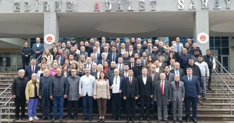 YENİ Parti’de Balkanlı ve Yönetimi Mazbata Aldı