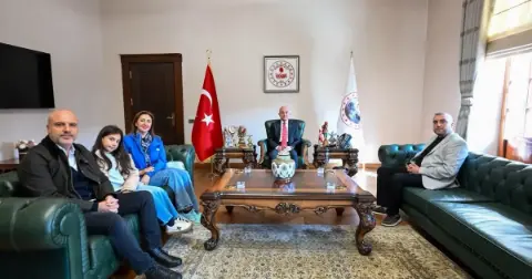 Vali Turan, Giresun’dan Gelen Misafirleri Makamında Kabul Etti
