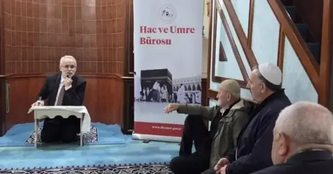 Tekirdağ'da Umrecilere Yönelik Eğitim Seminerleri Düzenleniyor