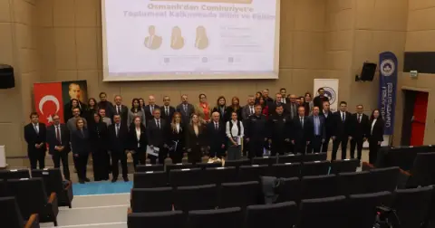 Kırklareli'nde "Osmanlı'dan Cumhuriyet'e Toplumsal Kalkınmada Bilim Ve Eğitim Konferansı" Düzenlendi